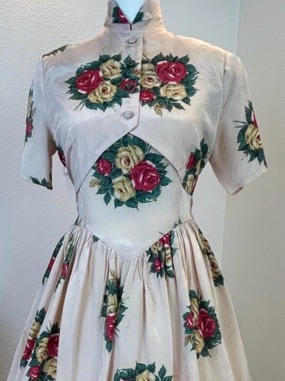 1950s original dress Cream Floral Fit-and-Flare Dress